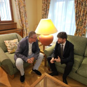 Lire la suite à propos de l’article Rencontre avec l’Ambassadeur de France